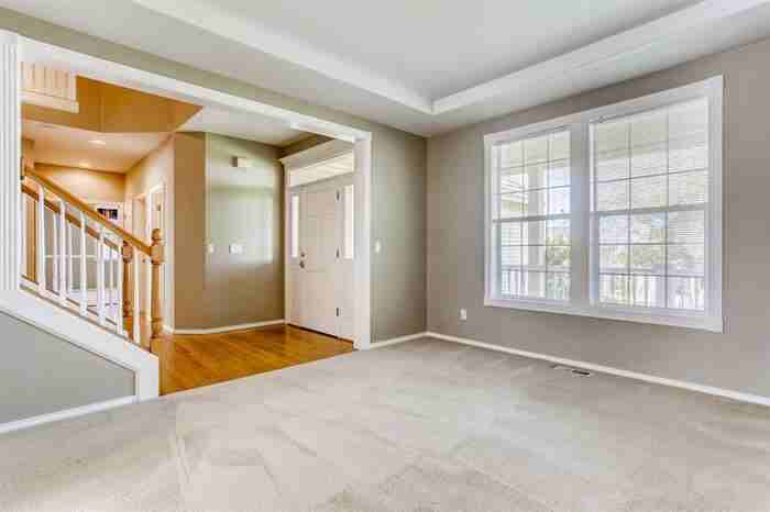 13915 Southwest Aerie Drive - Photo 2 of 18
