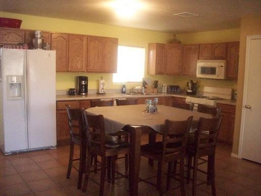 105 S Santa Cruz Rd - Photo 2 of 8