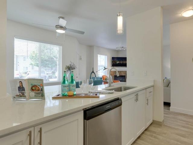 16100 Sw Century Dr - Photo 6 of 12