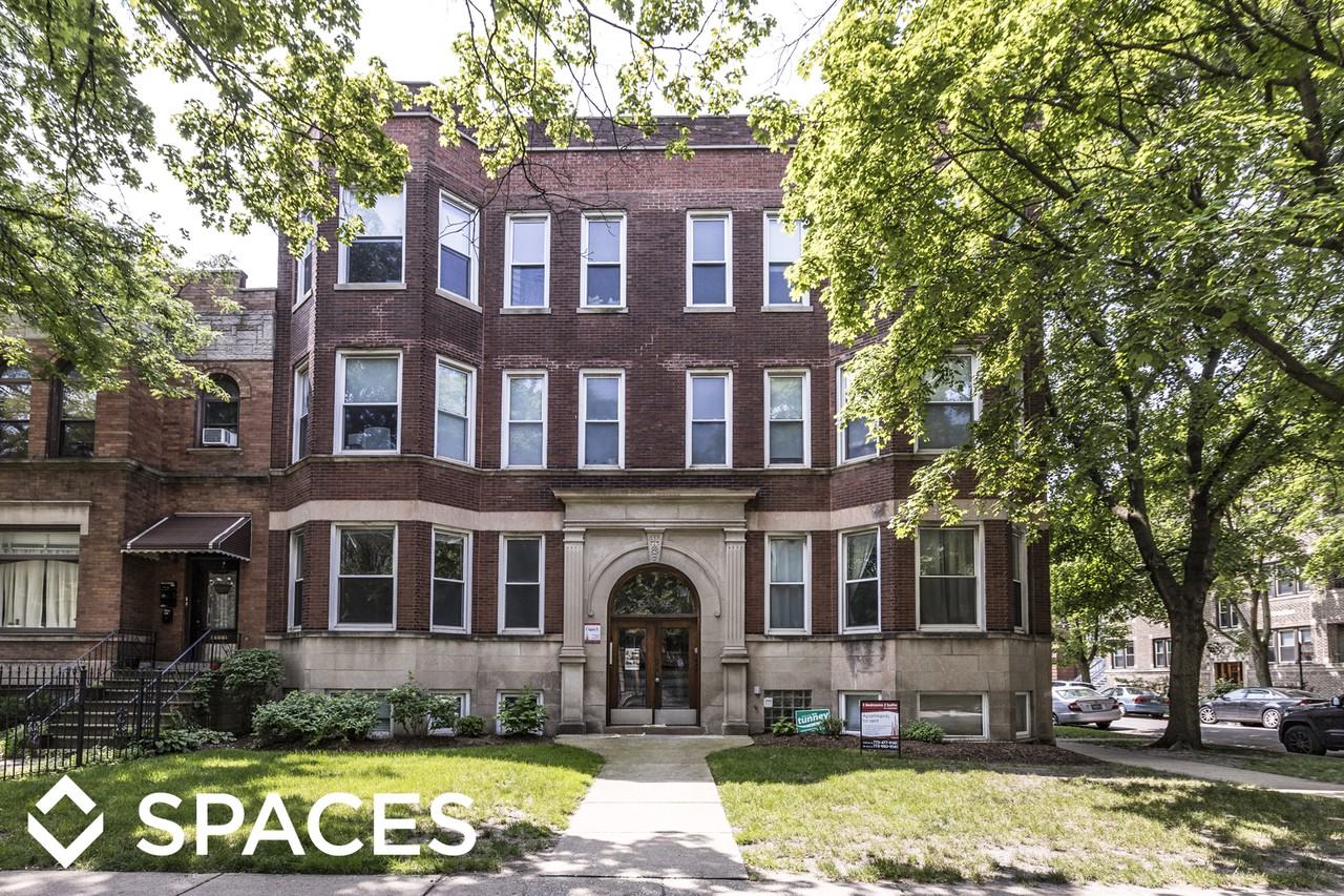 1525 W Addison St Apartments for Rent in Lakeview, Chicago  