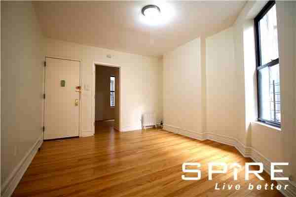 Amsterdam Ave & West 80th St #4C