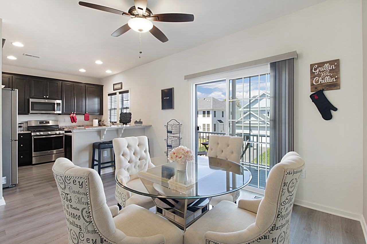 34 Mc Intyre Way - Photo 3 of 28