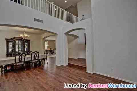 2125 W Ian Dr - Photo 2 of 15