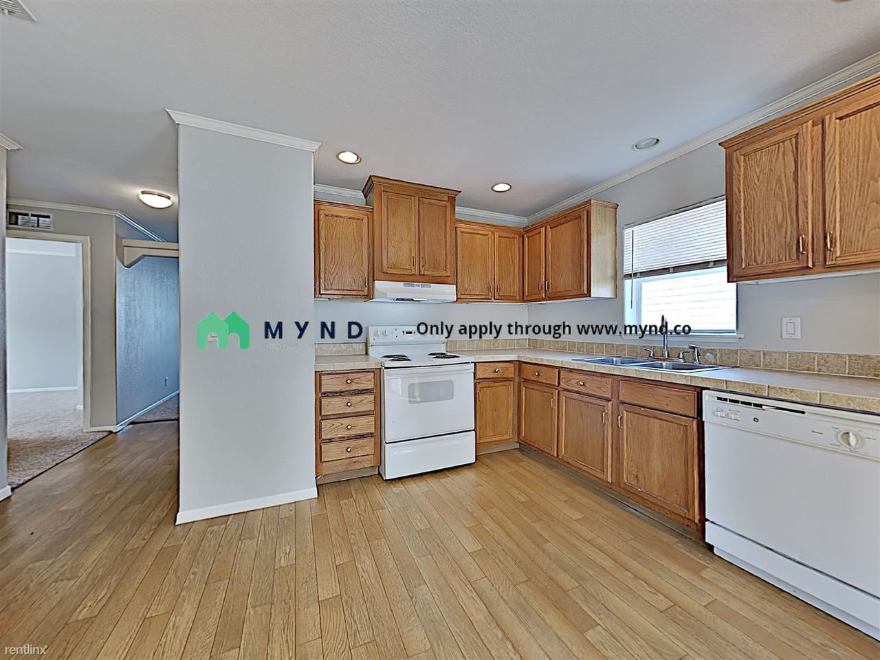 21407 Cherry Canyon Ln - Photo 2 of 11