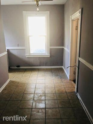 2112 4th Ave - Photo 3 of 10