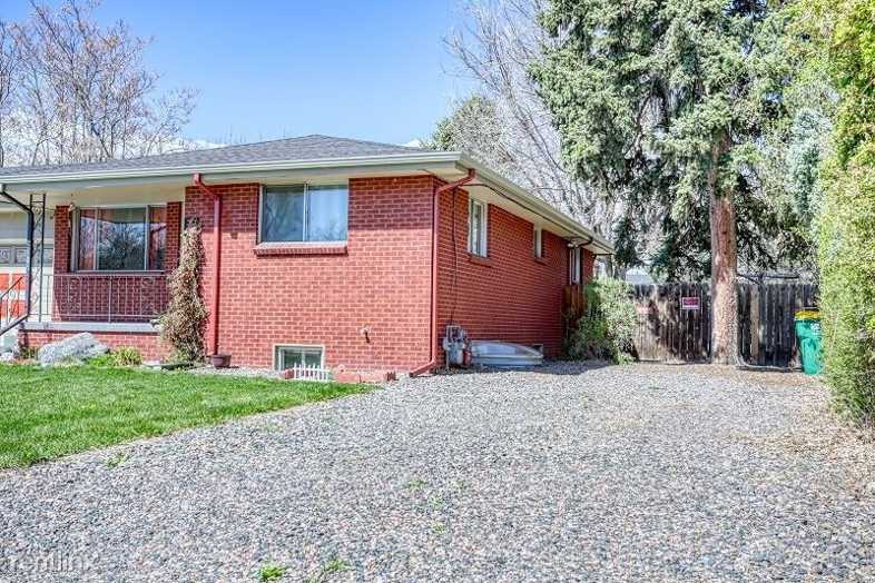 1735 Upham Street, Lakewood, CO 80214 2 Bedroom Apartment for 1,175