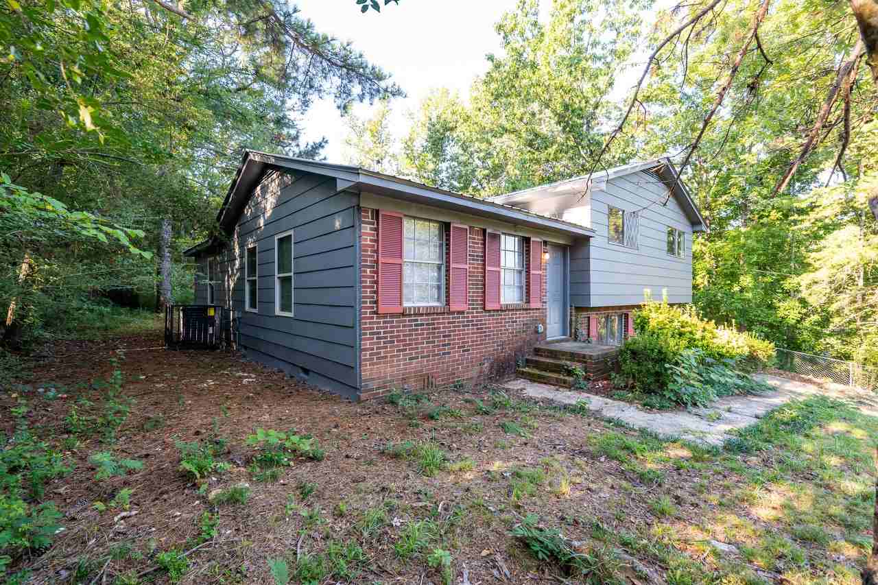 605 Country View Dr - Photo 2 of 7