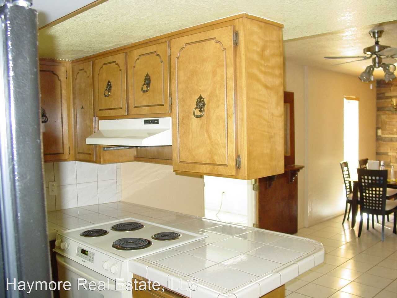 10616 E. Waters Road - Photo 3 of 25
