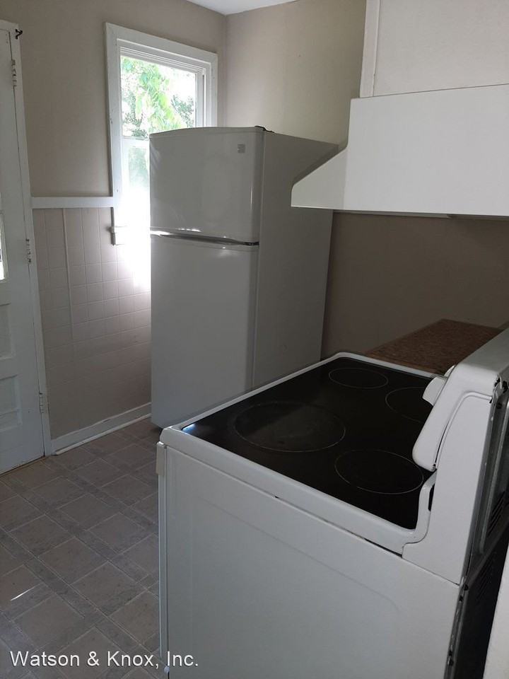 411 Bethany Drive - Photo 3 of 10