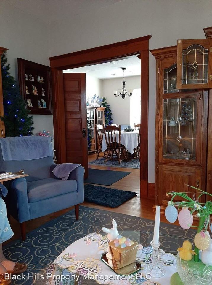 302 E Wynoka St - Photo 3 of 9