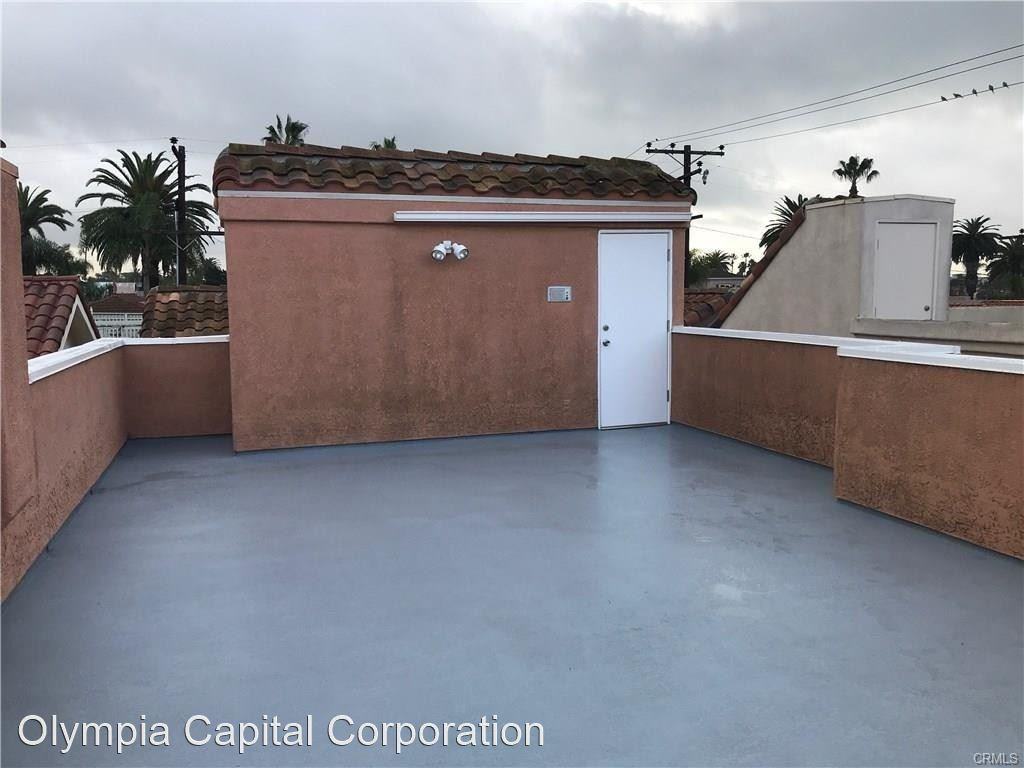 504 10th St - Photo 2 of 20