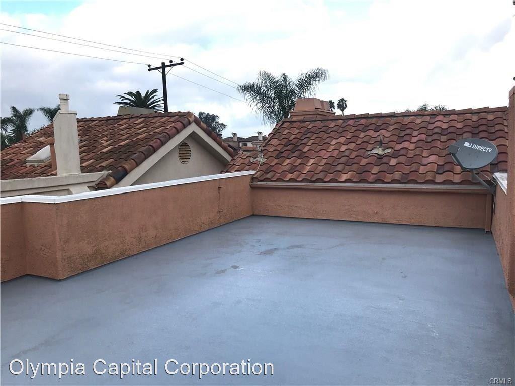504 10th St - Photo 3 of 20