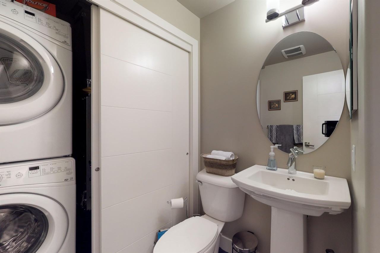 111 Festival Way - Photo 3 of 50