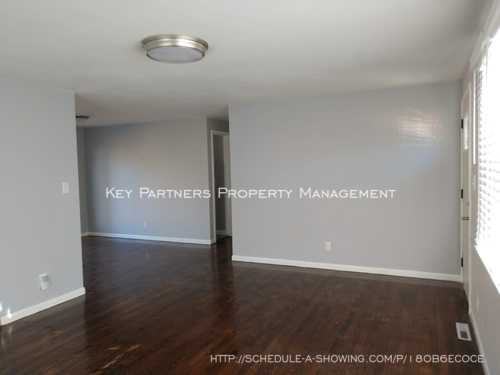 503 Quincy Blvd - Photo 3 of 10