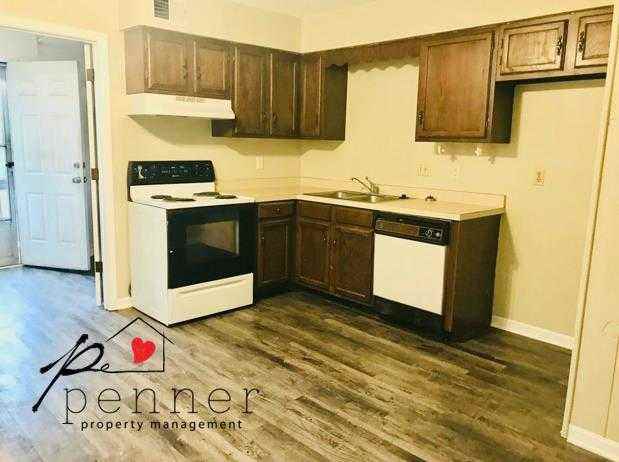 304 -C Nw Highland Ln - Photo 3 of 10