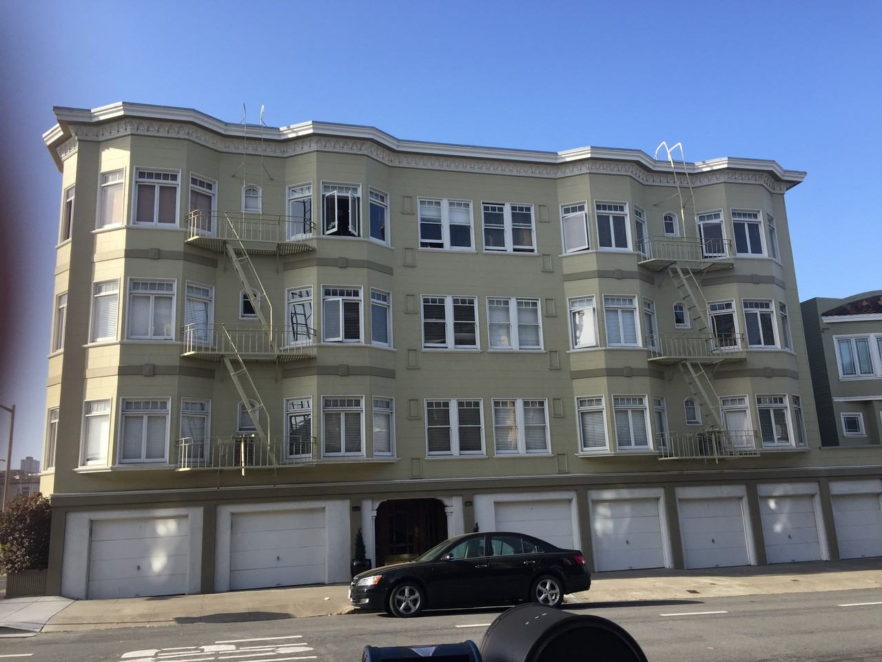 1407 Francisco Street