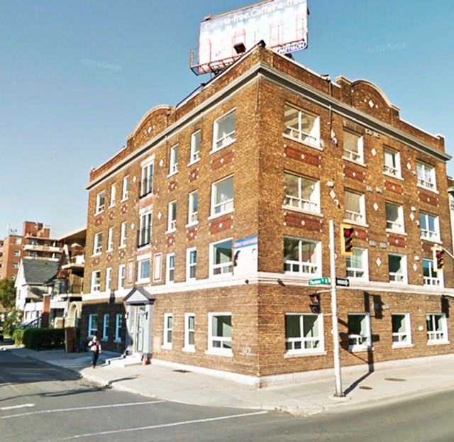 6 Tisdale Street South, Hamilton, ON L8N 2V9 3 Bedroom Apartment for