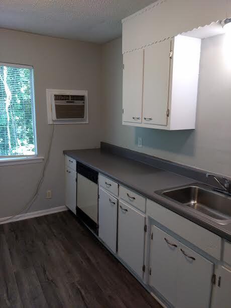 205 Valley View Avenue #4 - Photo 2 of 10