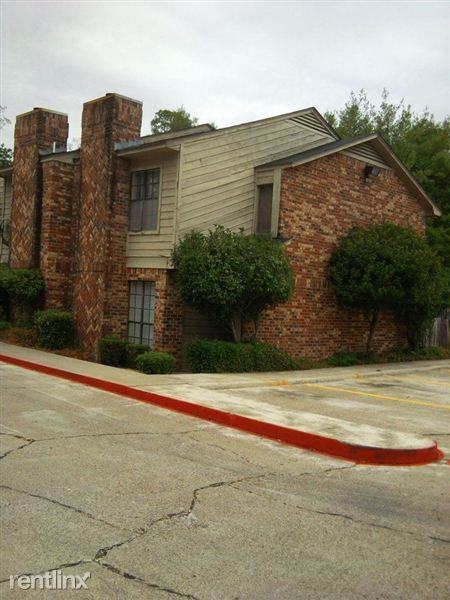 The Pines at Richmond - Photo 2 of 10