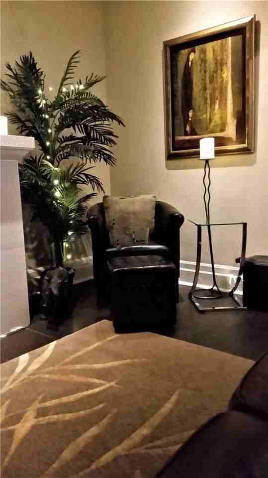 100 Hampton Avenue - Photo 3 of 14