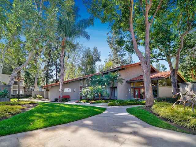 650 E Bonita Ave - Photo 3 of 18