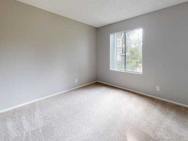 650 E Bonita Ave - Photo 3 of 35