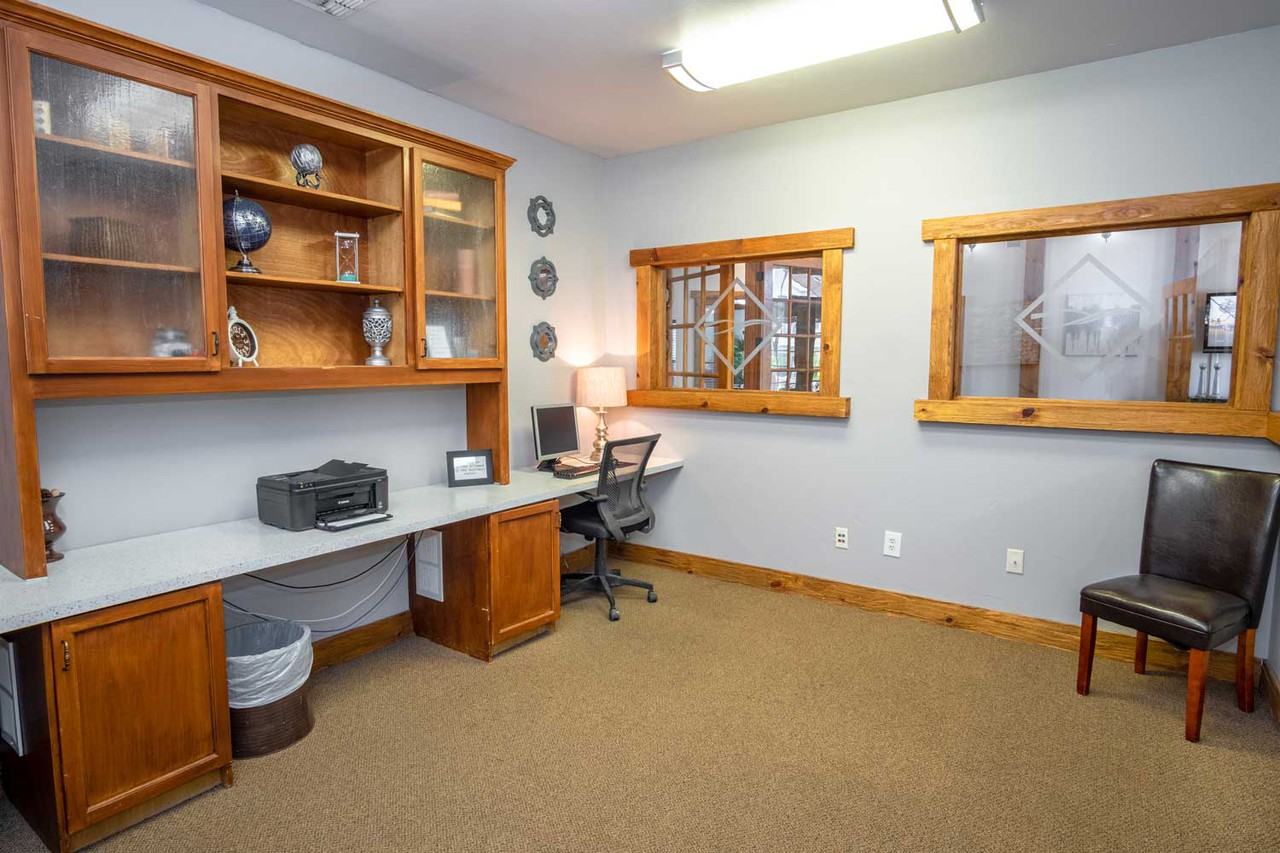 Oxford at Estonia - Photo 4 of 50