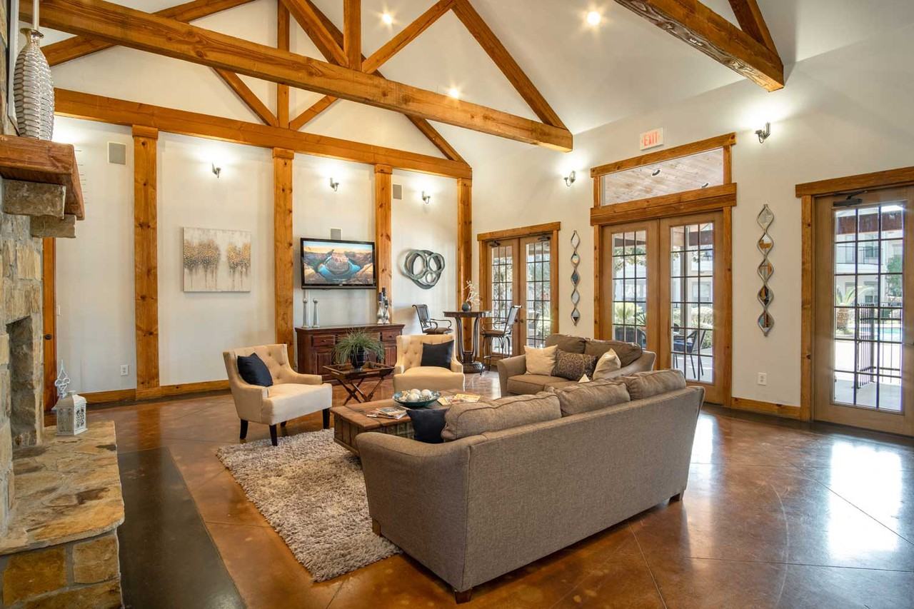 Oxford at Estonia - Photo 6 of 50