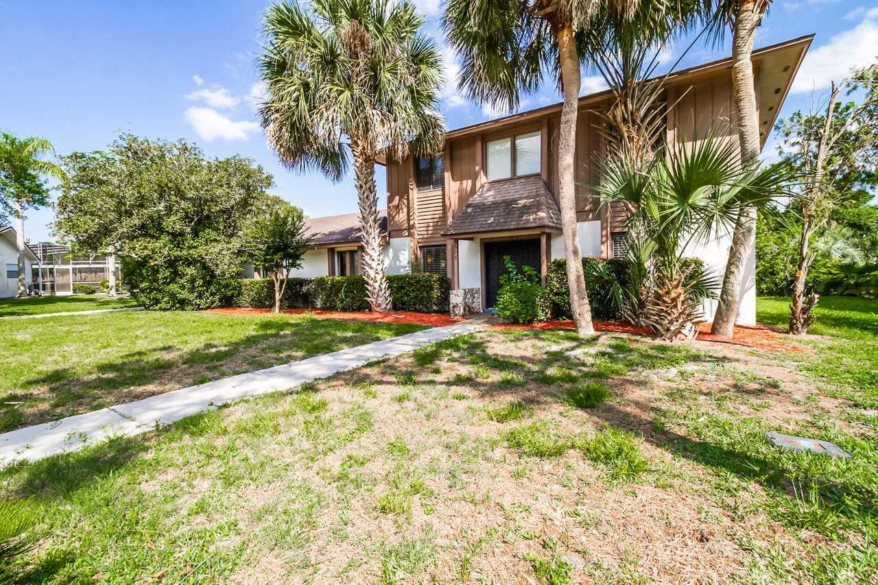 603 Riverbend Blvd - Photo 2 of 21