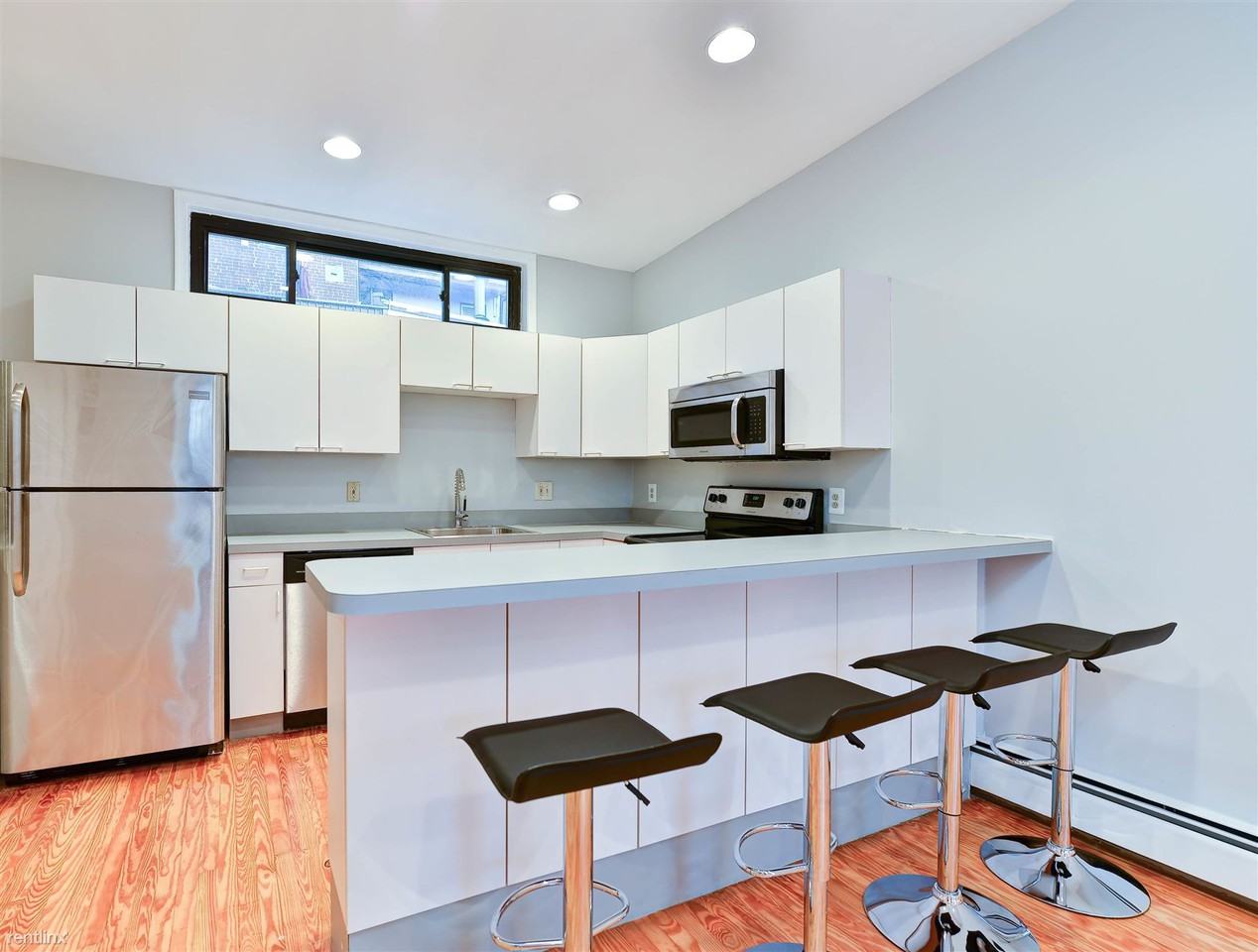 1824 13th St NW - Photo 3 of 9