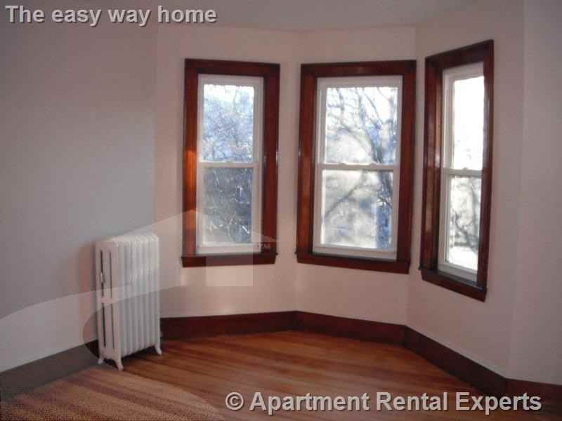 14 Chandler St #1 - Photo 5 of 11