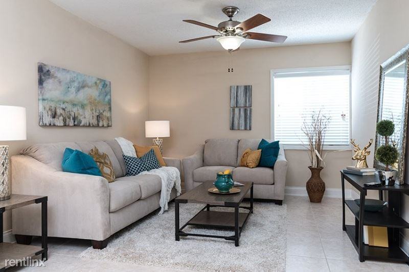 2402 Teresa Cir 1 - Photo 3 of 12