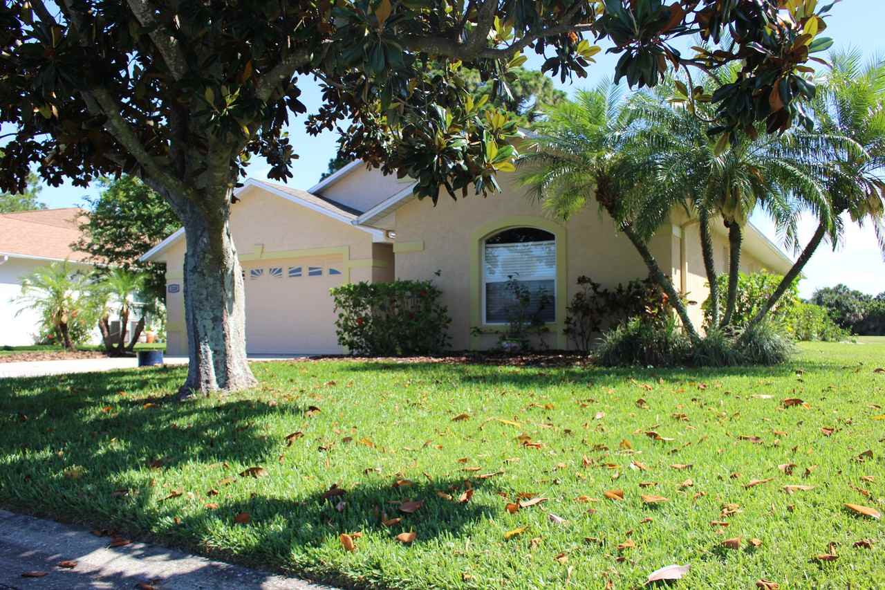 220 Golf Club Dr - Photo 2 of 50