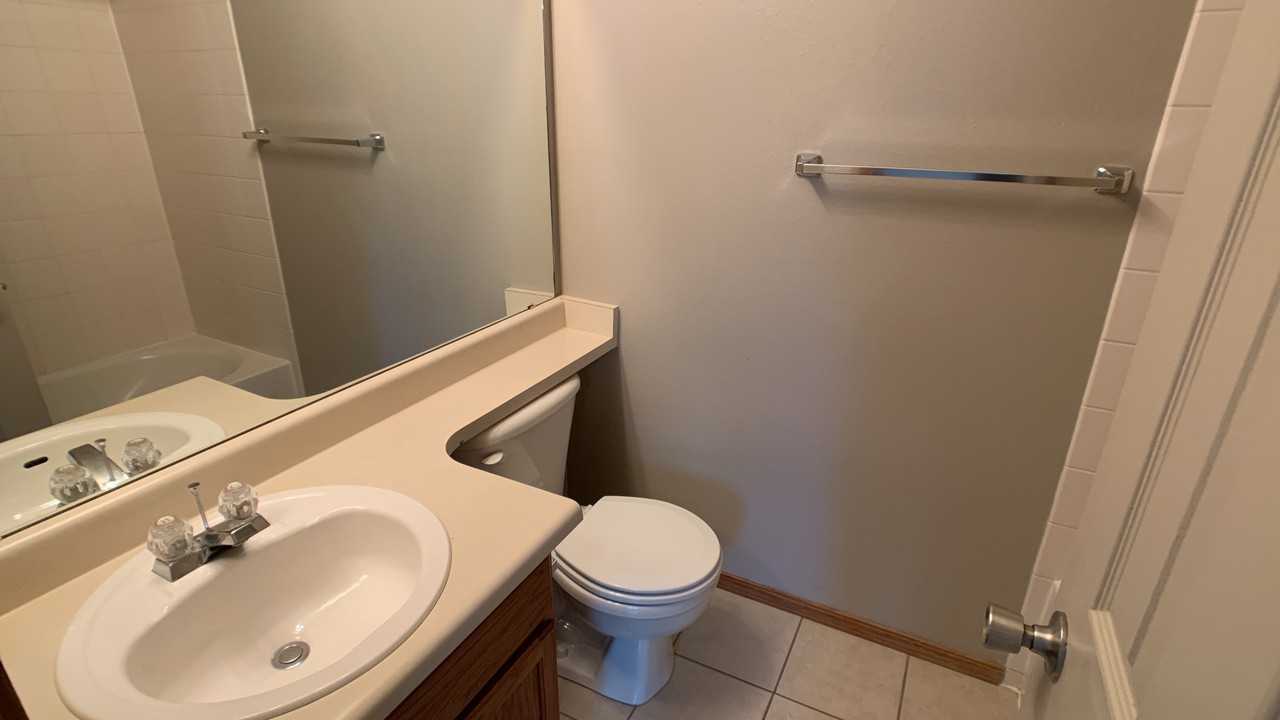 7205 Moss Bluff Ct - Photo 7 of 11