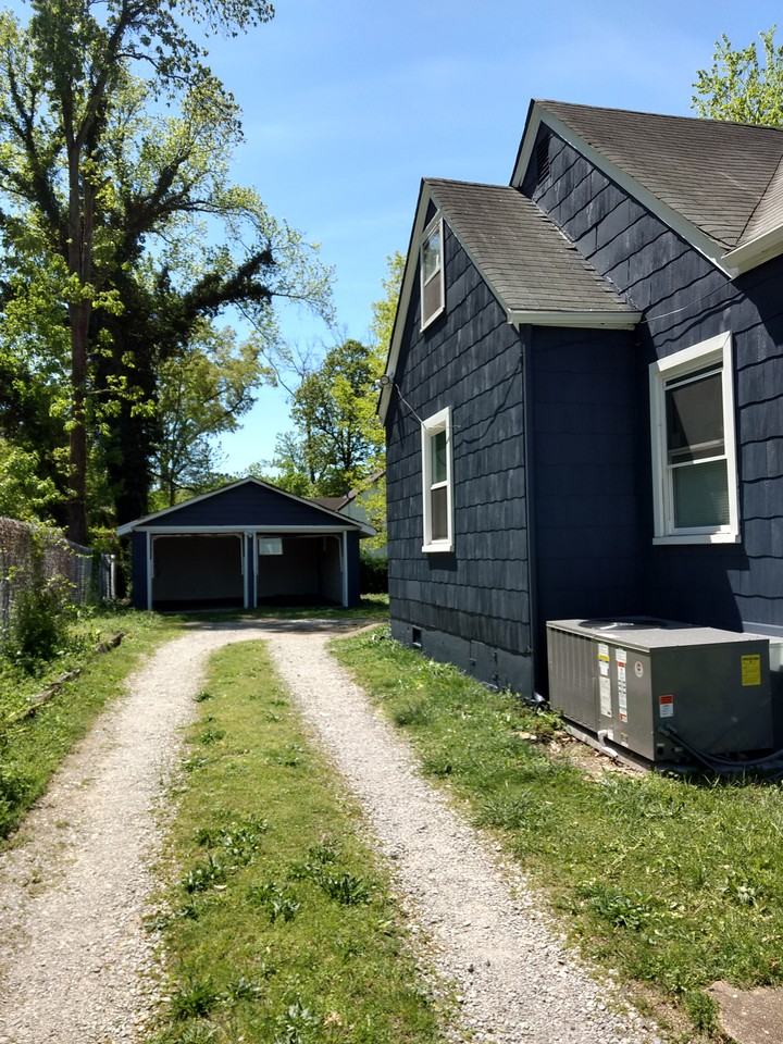 3002 Pope Dr - Photo 2 of 26