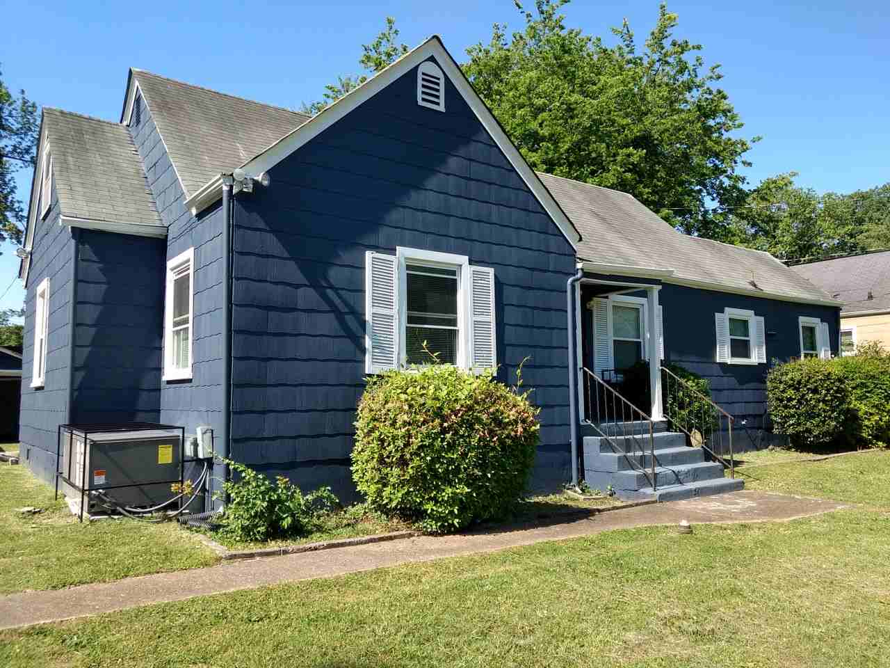 3002 Pope Dr - Photo 3 of 26