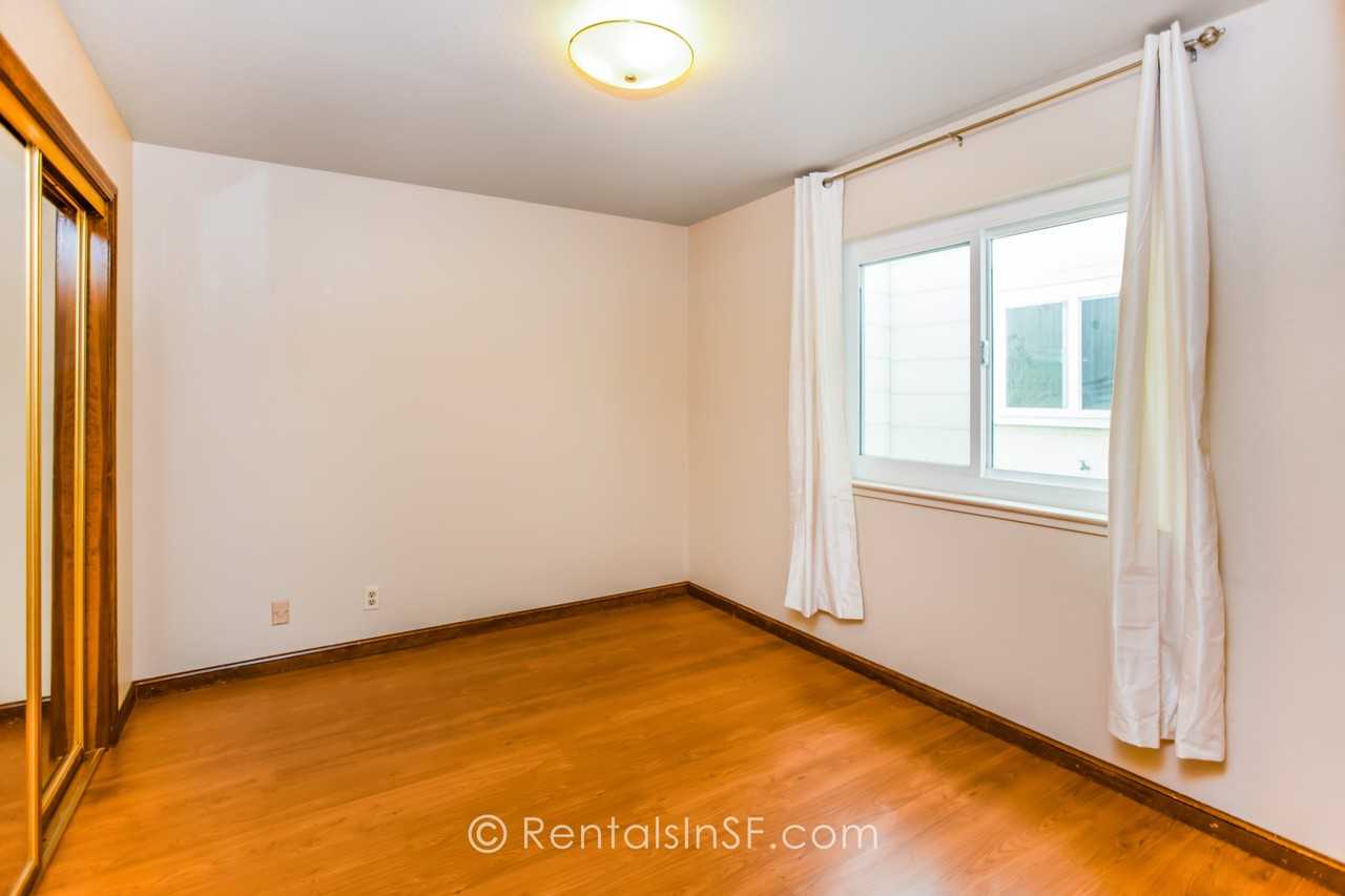 426 32nd Ave. - Photo 2 of 11