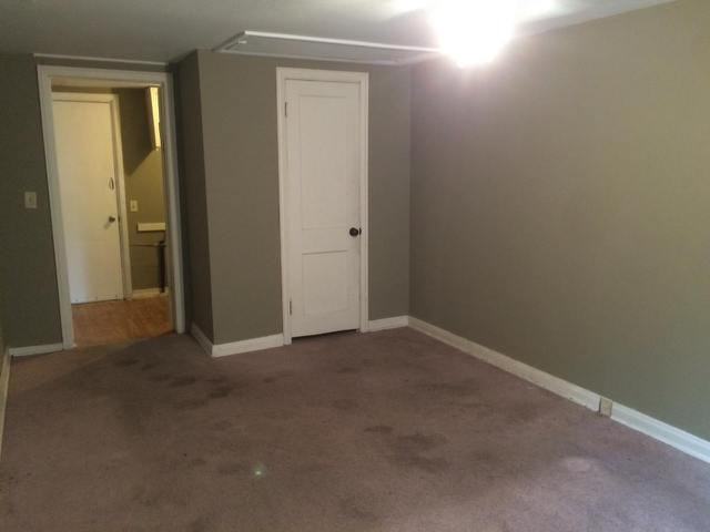 1721 E 22nd St N - Photo 3 of 7