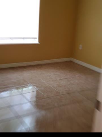 211 Park Ave #5 - Photo 3 of 7