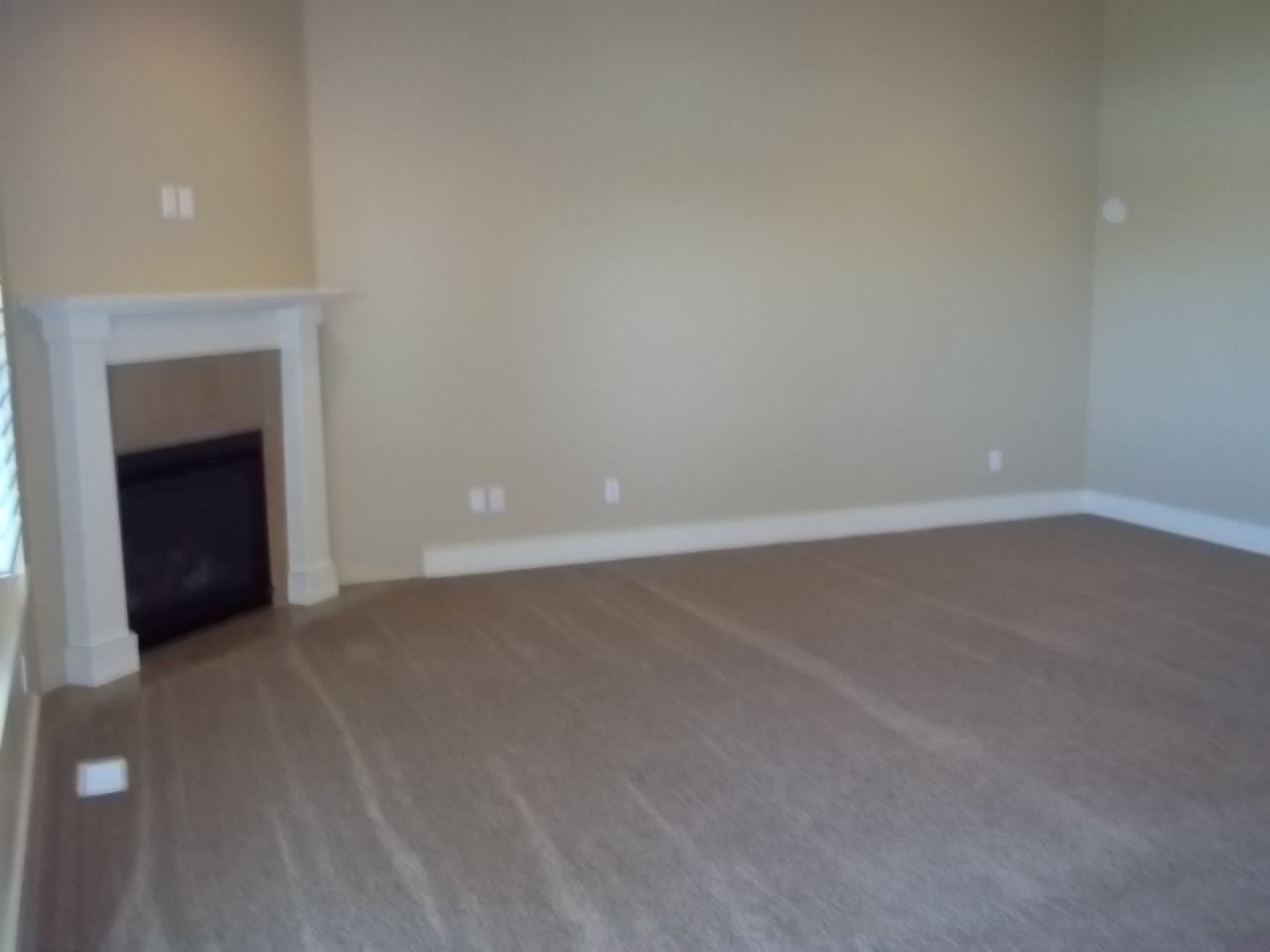 12090 West Touchrock Lane - Photo 3 of 32