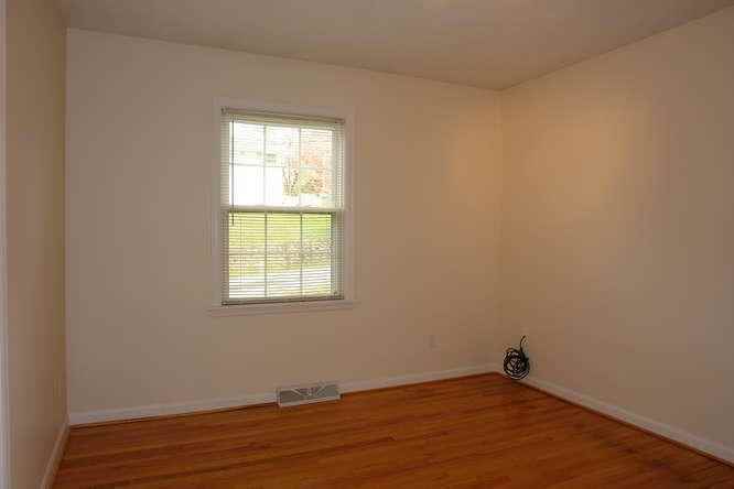 3445 Wedgewood Rd SW - Photo 2 of 33