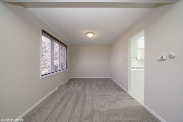 16W700 Fern St - Photo 3 of 16