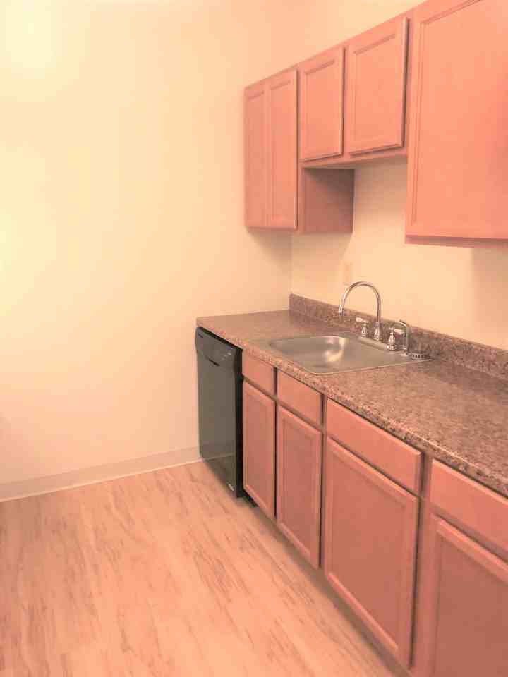 6350 Forward Ave #17 - Photo 3 of 57
