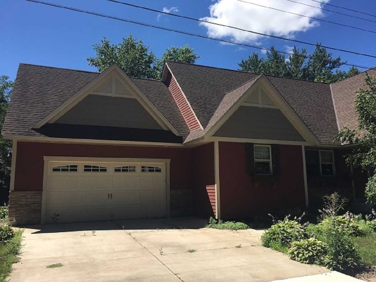 2280 8th St - Photo 2 of 10