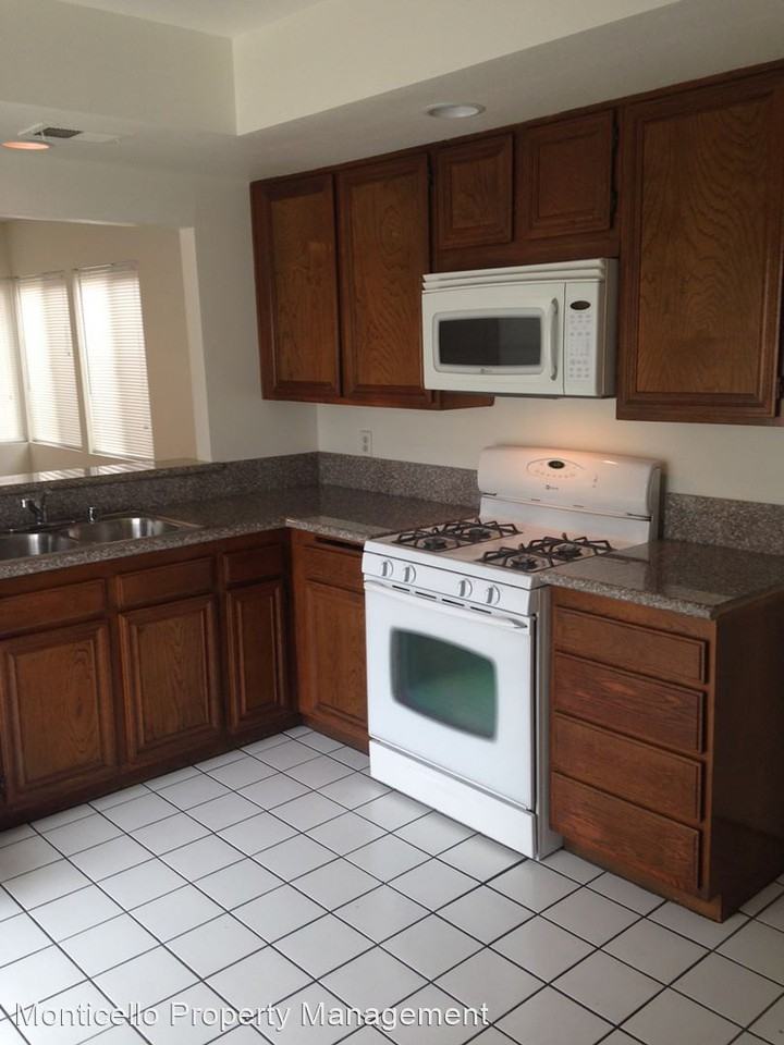 203 Portland Avenue - Photo 2 of 11