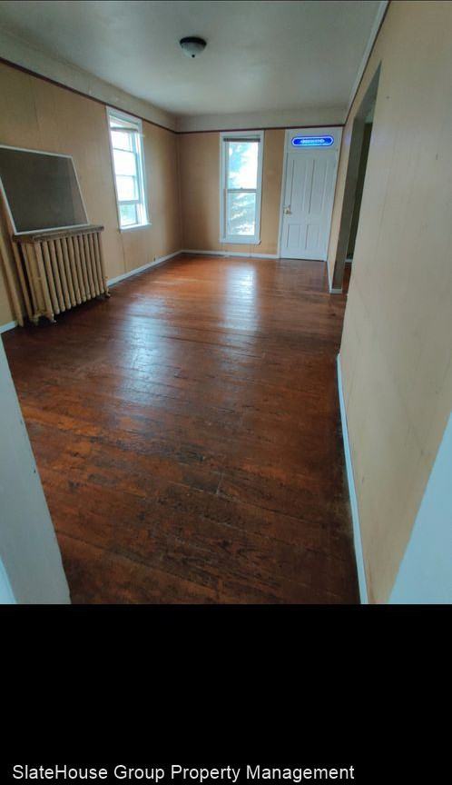 3212 E Gordon Rd - Photo 3 of 9