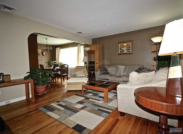 0-29 Fair Lawn Parkway - Photo 3 of 20