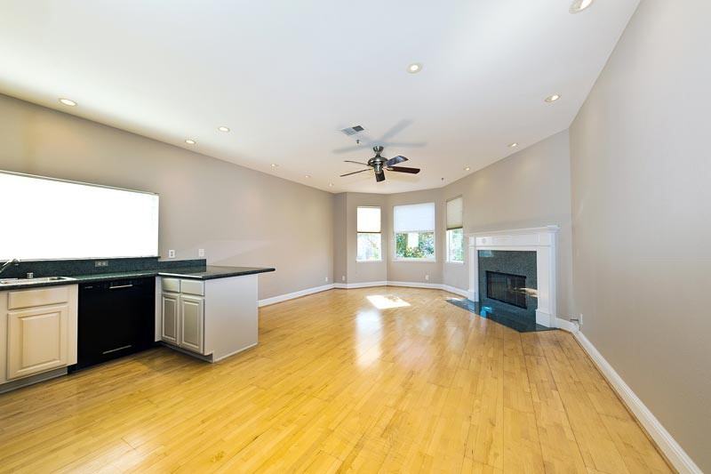 3415 20th Street #4 - Photo 3 of 20