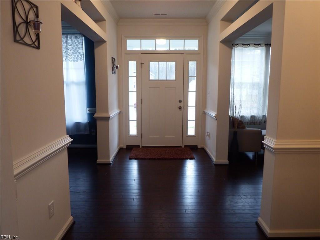 533 Wood Nymph Lane - Photo 3 of 38