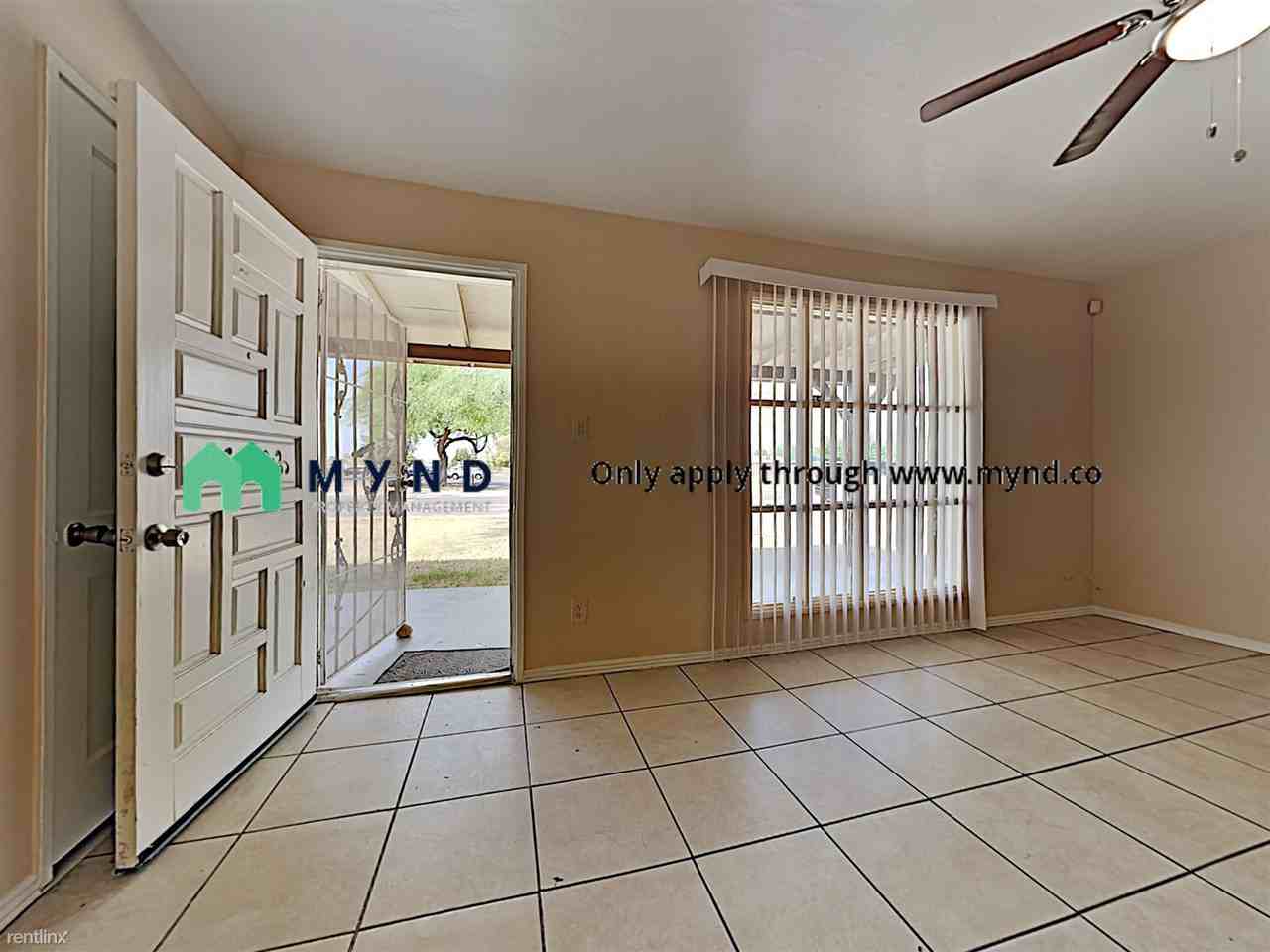 4435 N 31st Ave - Photo 2 of 13